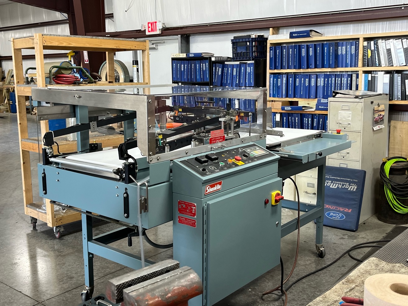 A27 A99202 Left to Right View