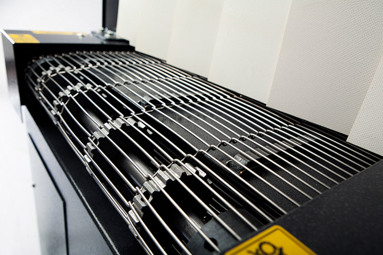 Stainless steel mesh belt conveyor provides maintenance free operation